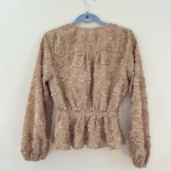 Mystree Beige Textured Surplice Peplum Blouse - Picture 6 of 10